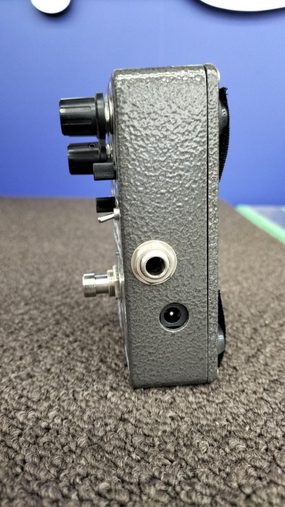 EWS TRI-LOGIC BASS PRE III effector