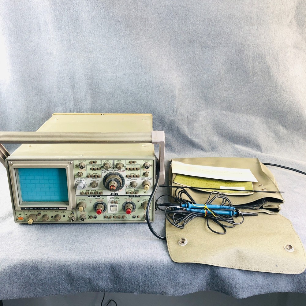Iwatsu SS-5711 100MHz Oscilloscope ~ Used ~ Screen Works, Otherwise Untested