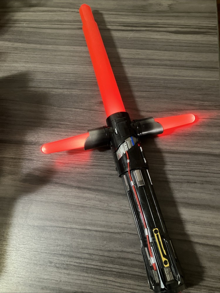 Star Wars Kylo Ren Extendable Lightsaber