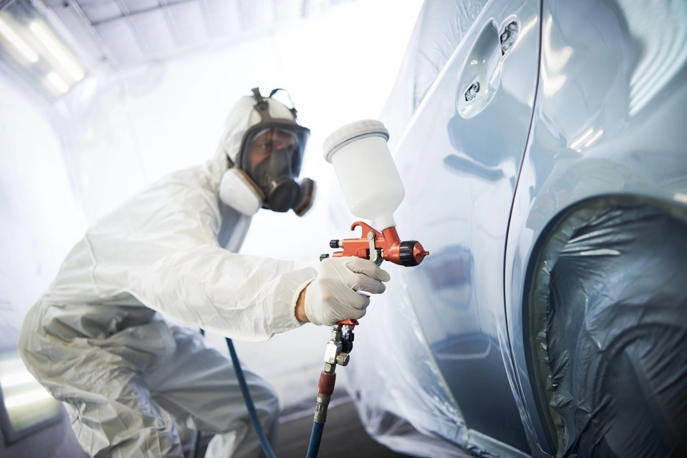 Dynamic Refinish HS 2:1 Clearcoat & Fast Activator (7. 5 Liter Kit)