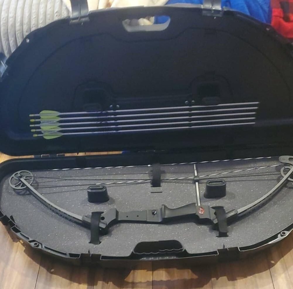 Plano Protector Compact Bow Case, Black, Archery Storage,43.25 x 6.75 x 19.00 In