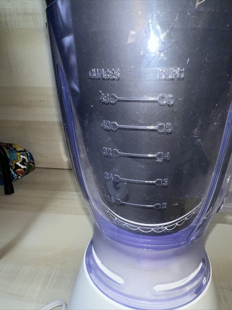 RIVAL 5-SPEED COUNTERTOP BLENDER , MODEL# BL706 New without box