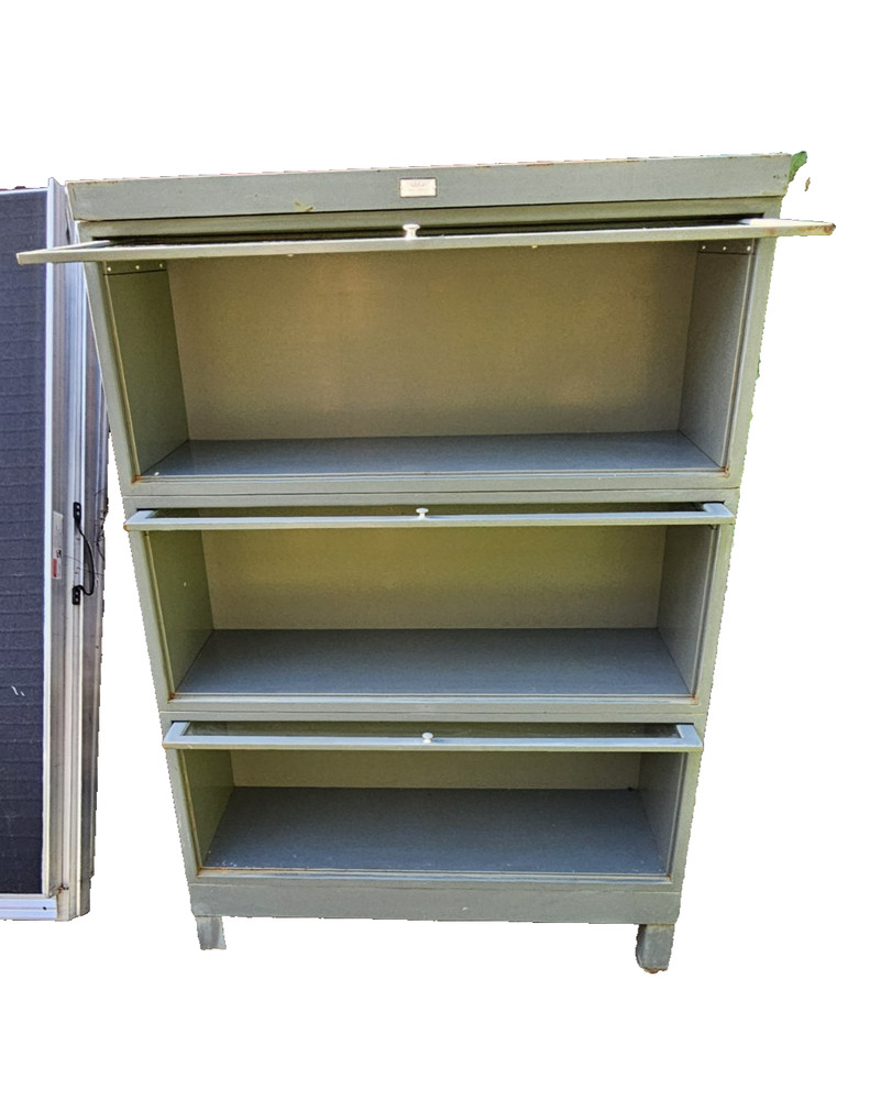 VINTAGE BOOKCASE GENERAL FIREPROOFING CO FREESTANDING BARRISTER 3 STACK INDUSTRI