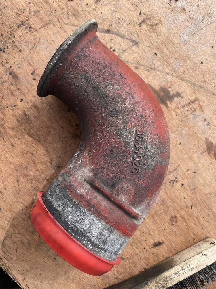 3684026 CUMMINS ISX CONNECTION AIR TRANSFER Used