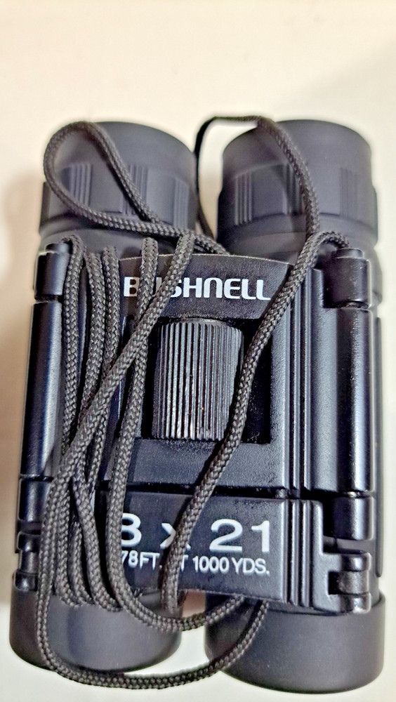 BUSHNELL BINOCULARS  POWERVIEW® 8X21 COMPACT W/CASE