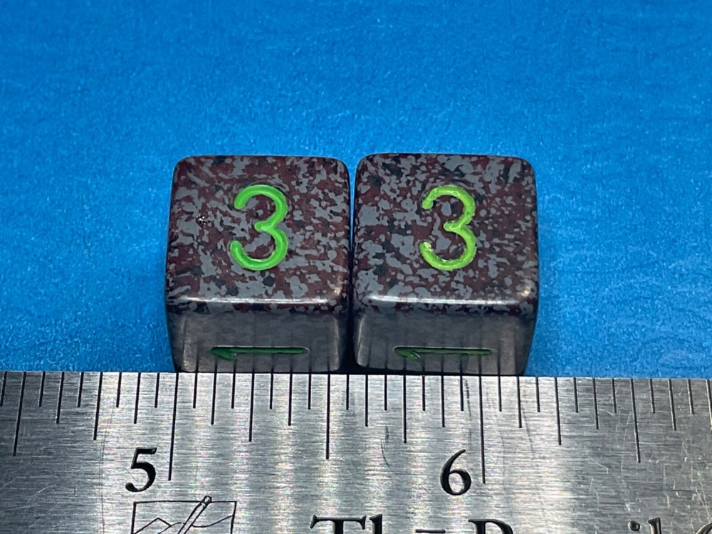 BEAUTIFUL PAIR OF NUMBERED DICE —S-2-