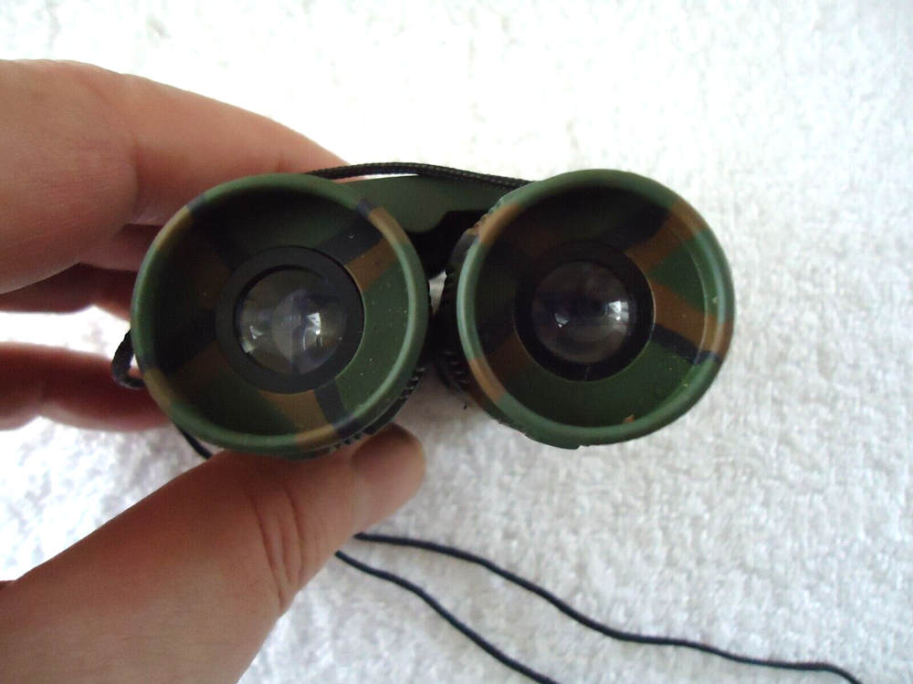 Magnacraft ? 8x21 Binocular With Case " GREAT ITEM "