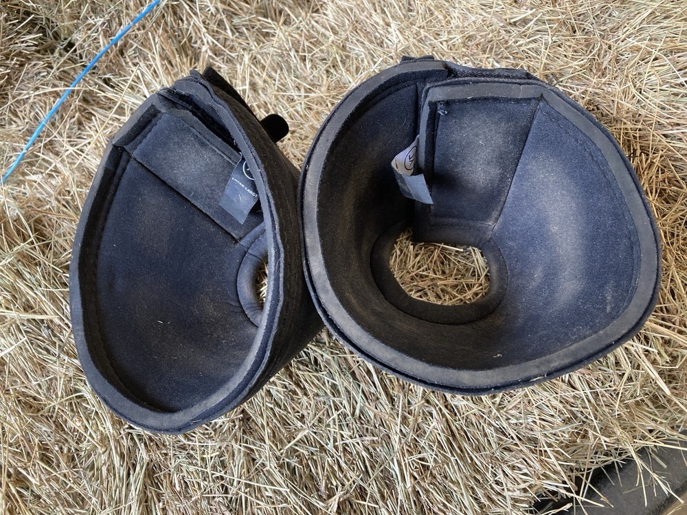 Eskadron Pikosoft Bell Boots, Pair XL Black