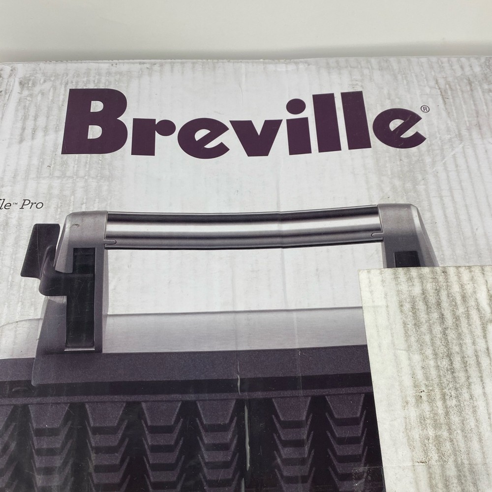 Breville Smart Waffle Pro 4-Slice Waffle Maker - Silver