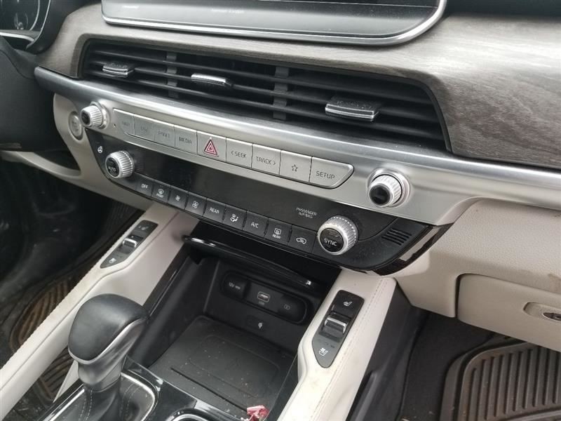 21 2021 KIA TELLURIDE FRONT AIR SHUTTER