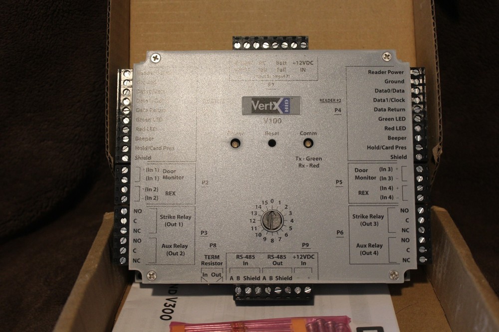 New open box Vertx V100 HID Door/Reader Interface 70100AEPON