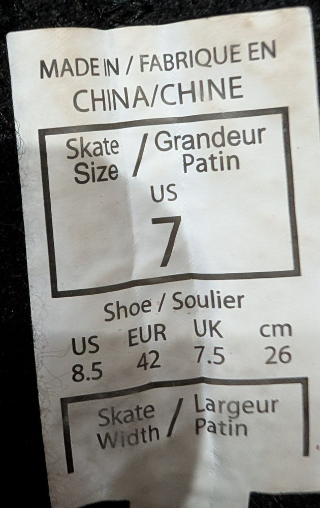 CCM Super Tacks 9350R Rollerblade Skate Size 7 Black White