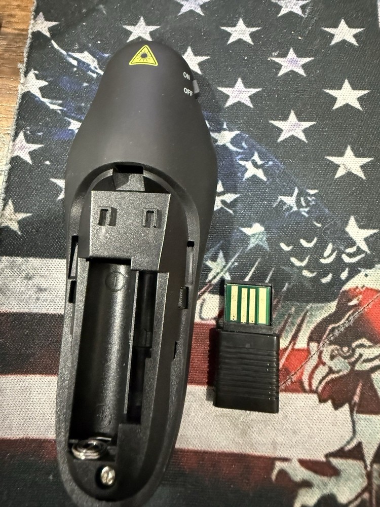 Presentation Clicker Wireless Presenter Remote USB Control