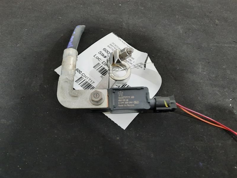 17 2017 CHRYSLER 300 OEM BATTERY TEMP SENSOR 5602977AB