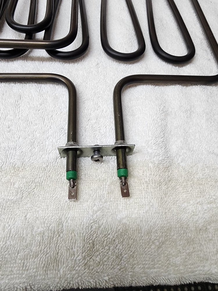 Amerec / Helo Sauna Heating Elements (3) 2670W 208V Designer Series