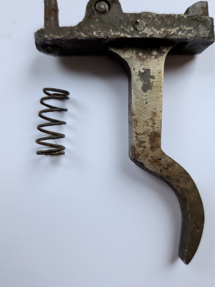 Original Arisaka Type 99 Trigger Assembly And Spring