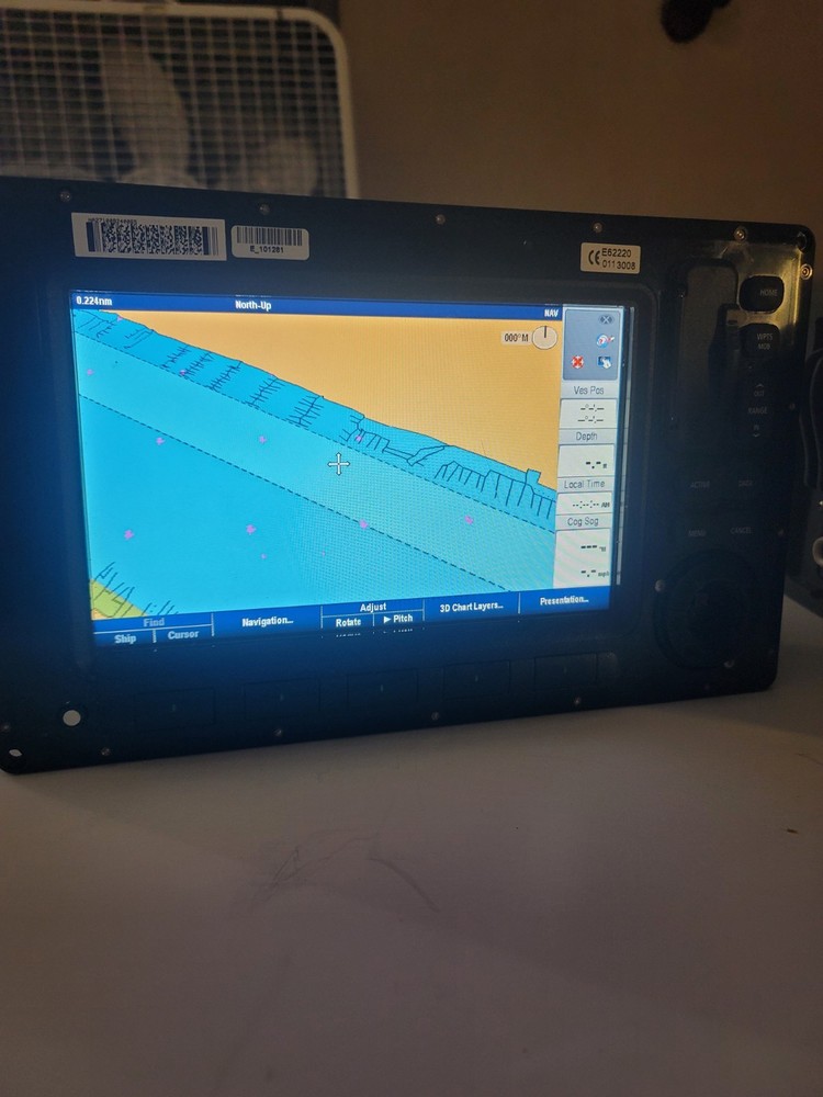 Raymarine C90w Widescreen GPS Chartplotter Multifunction Display Only