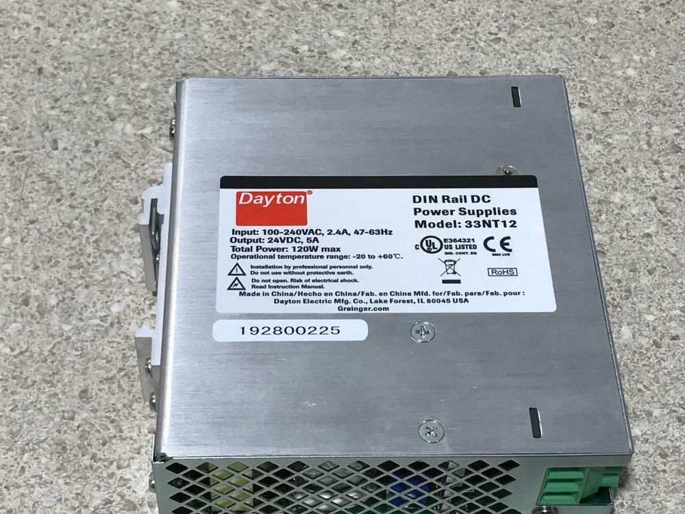 Dayton DIN Rail DC 33NT12 NEW