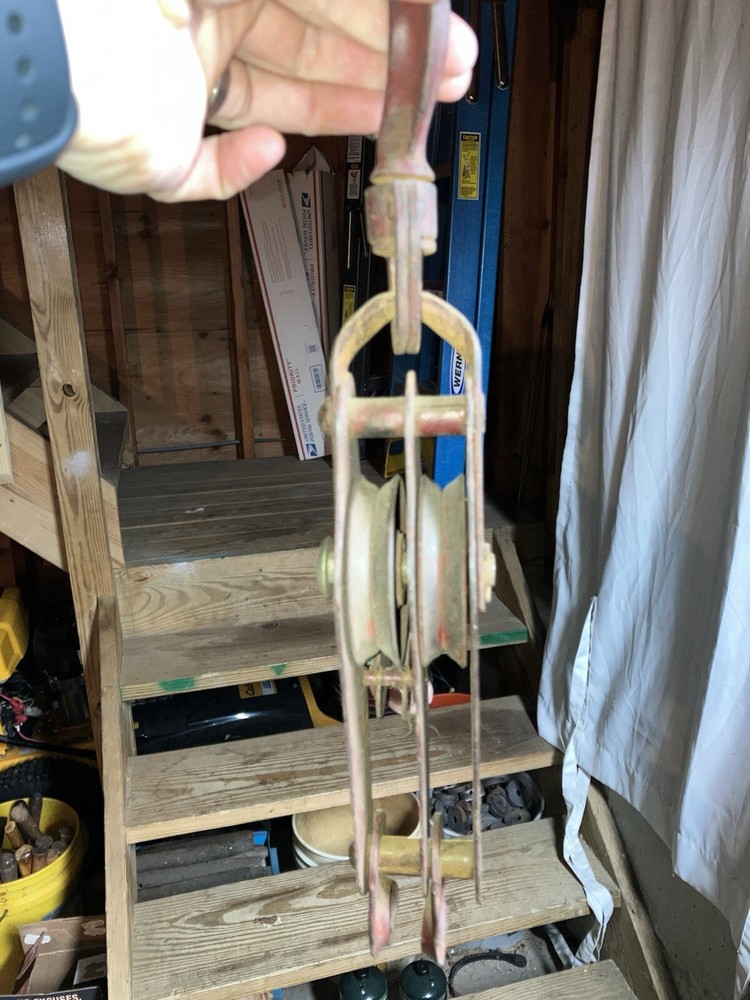Vintage Dunlap Pulley