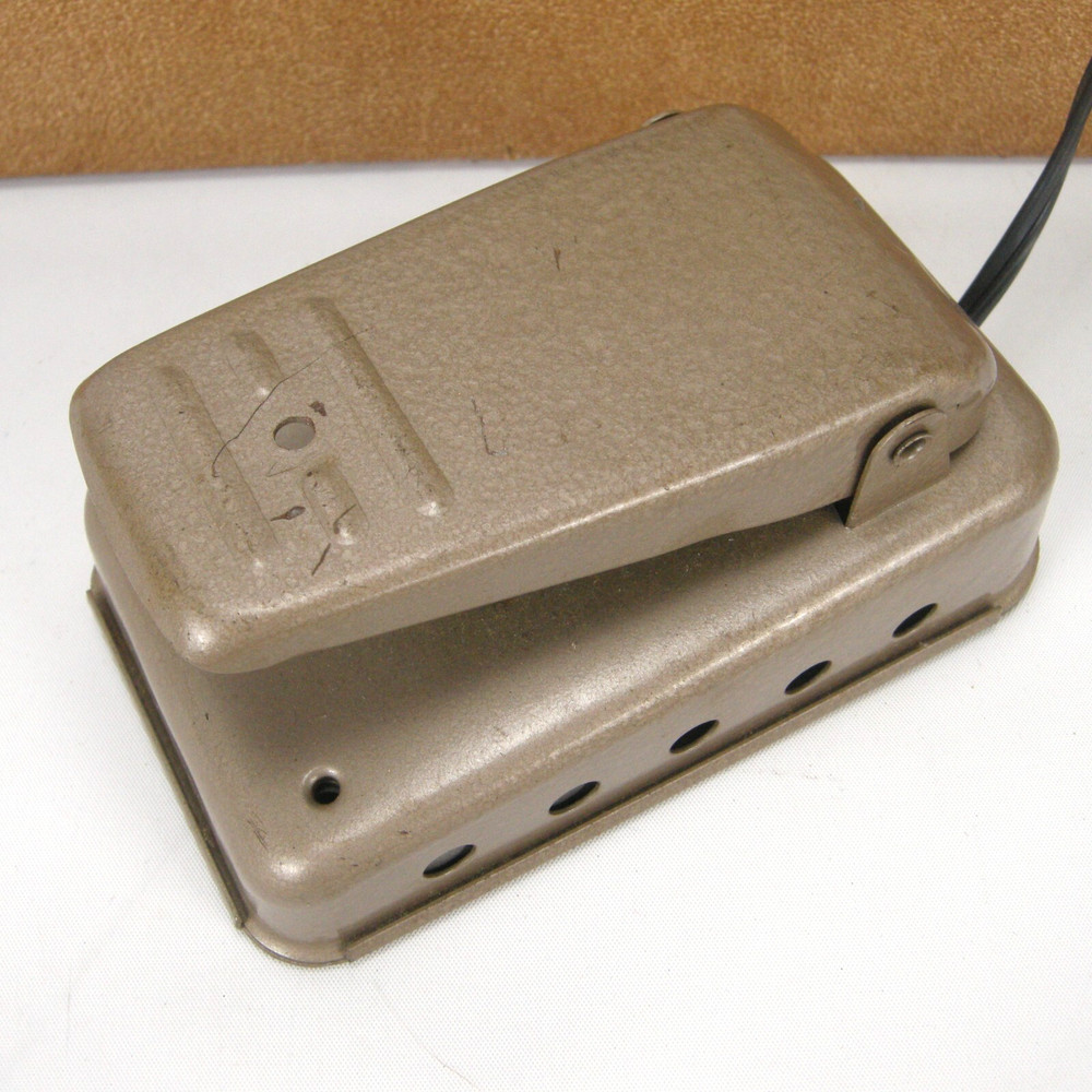 Visetti 600 Precision Push Button De Luxe Sewing Machine Pedal Case