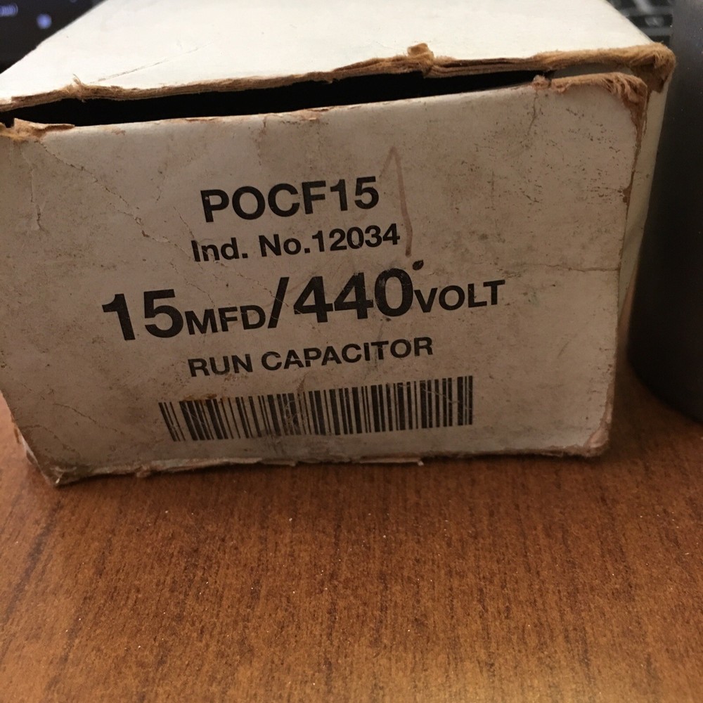 POCF15 Packard 15mfd 440V Oval Run Capacitor