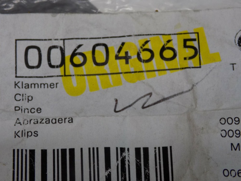 Bosch 00604665 Refrigerator Freezer Clip