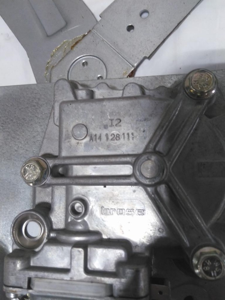 For 2024 VOLVO VNL WINDOW REGULATOR Right , MD