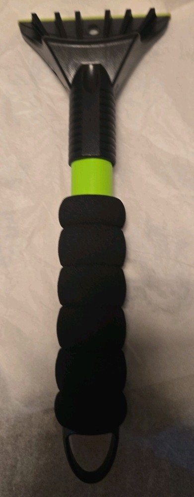 Car Ice Scrapper