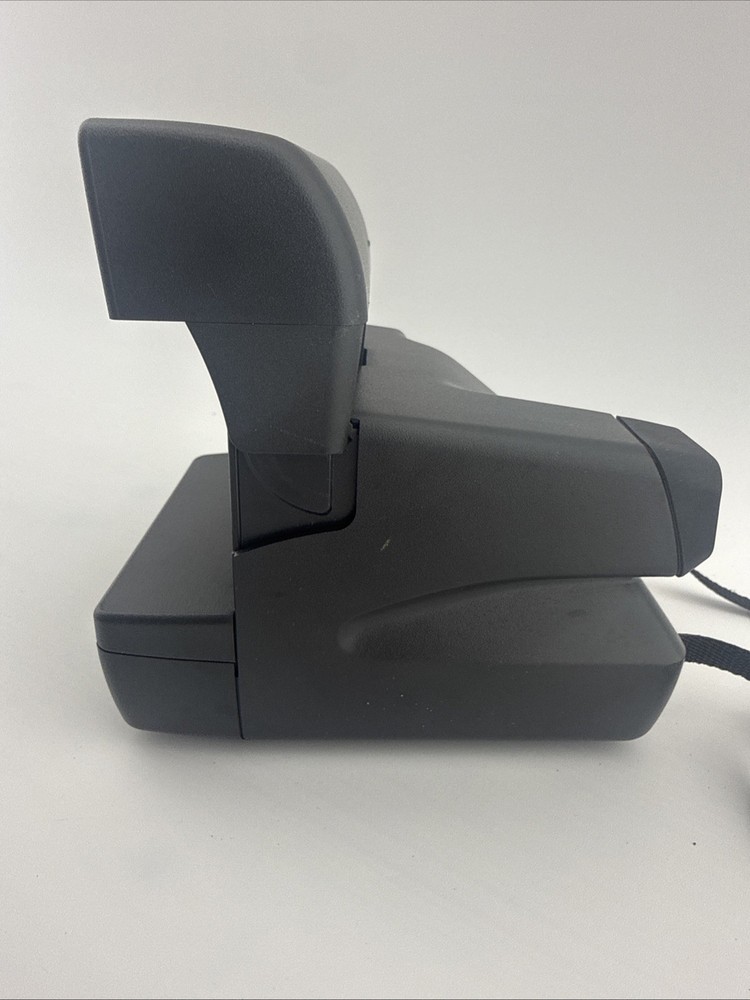 Polaroid OneStep 600 Instant Camera Black