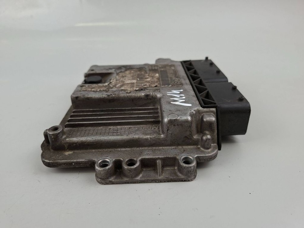 Fiat Stilo 2002 Engine Control Module 51798000 kW BVV1976