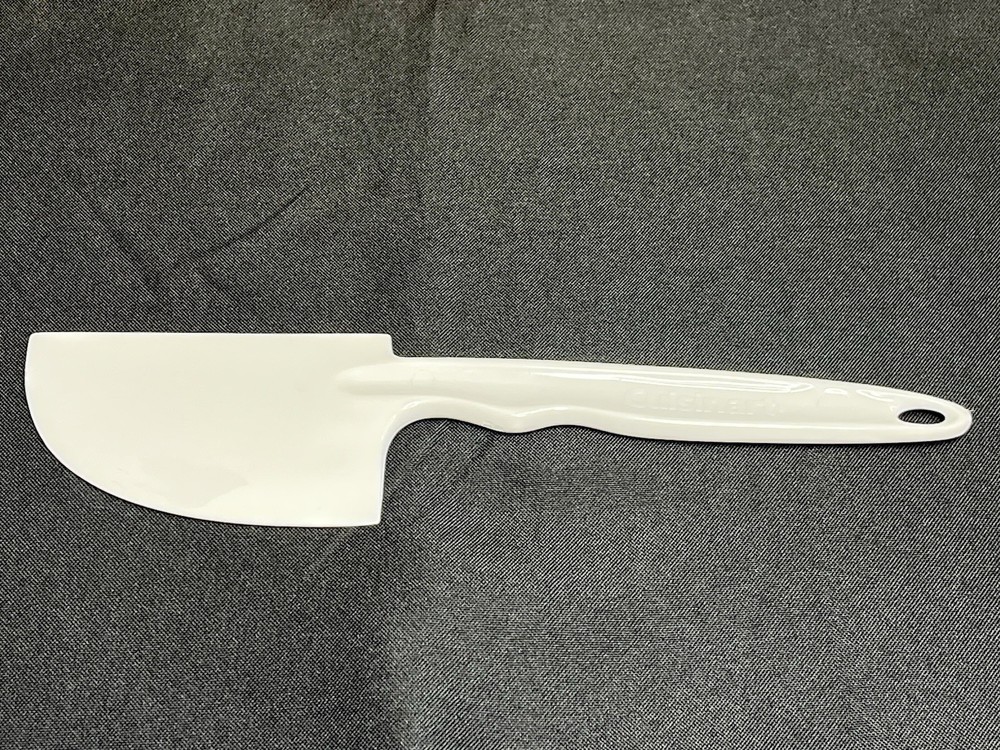 Cuisinart Scraper Spatula DLC-650 White Plastic 10" for the Food Processor