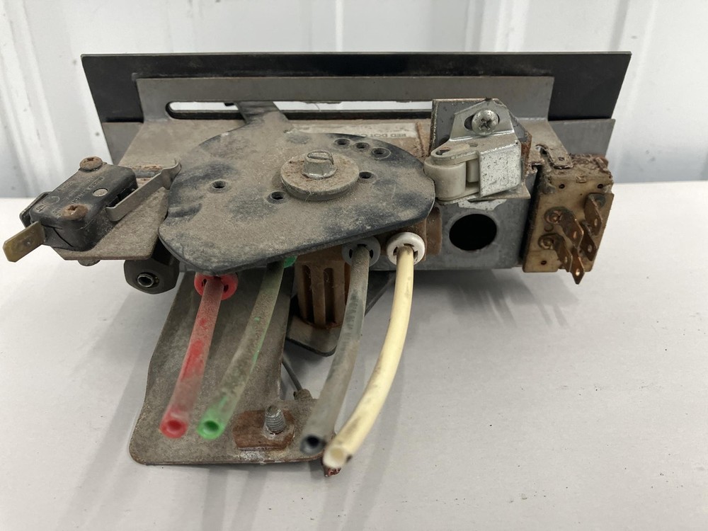1987-1995 Peterbilt 377 Heater A/C Temperature Controls - Used