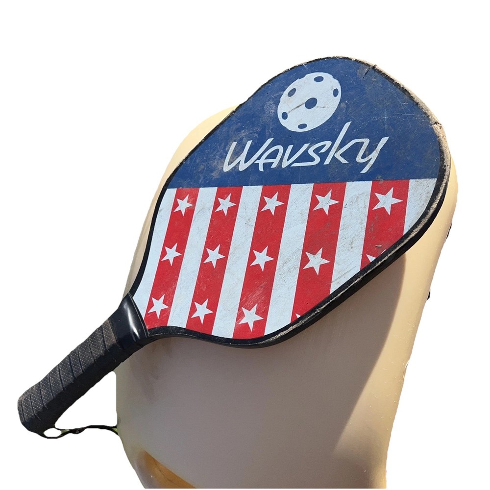 pickle ball paddle Wavsky american flag Has Some Damage