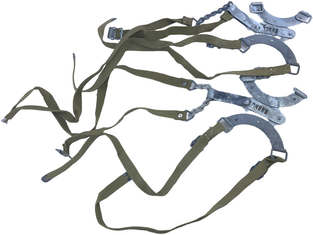 WW2 US Ice Cleats Boot Fixing