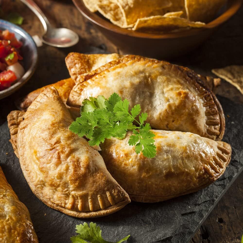 Extra Large Empanada Maker, 7 inch Seal with Dough Cutter Silver