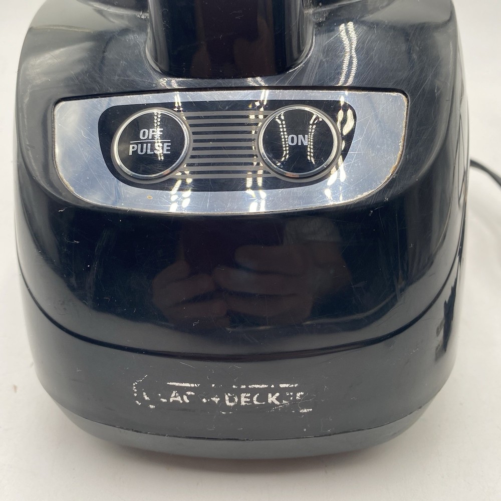 Black & Decker 8-Cup Food Processor FP1700B *BASE ONLY* *TESTED & WORKING*