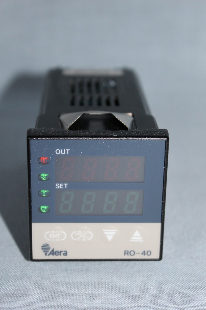 AERA RO-40 MFC Mass Flow Controller Readout