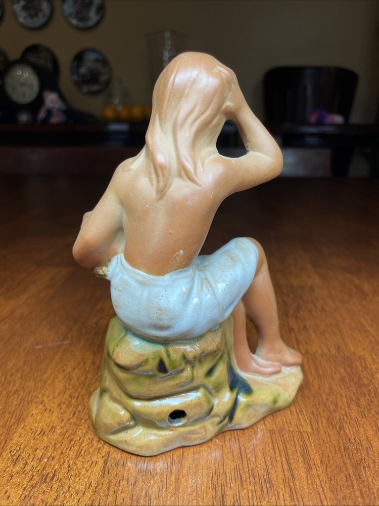 Vintage Ceramic Hyde Woman Holding Pottery