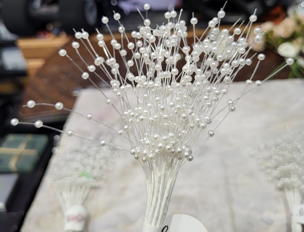 Pearl Sticks 15 per pack White
