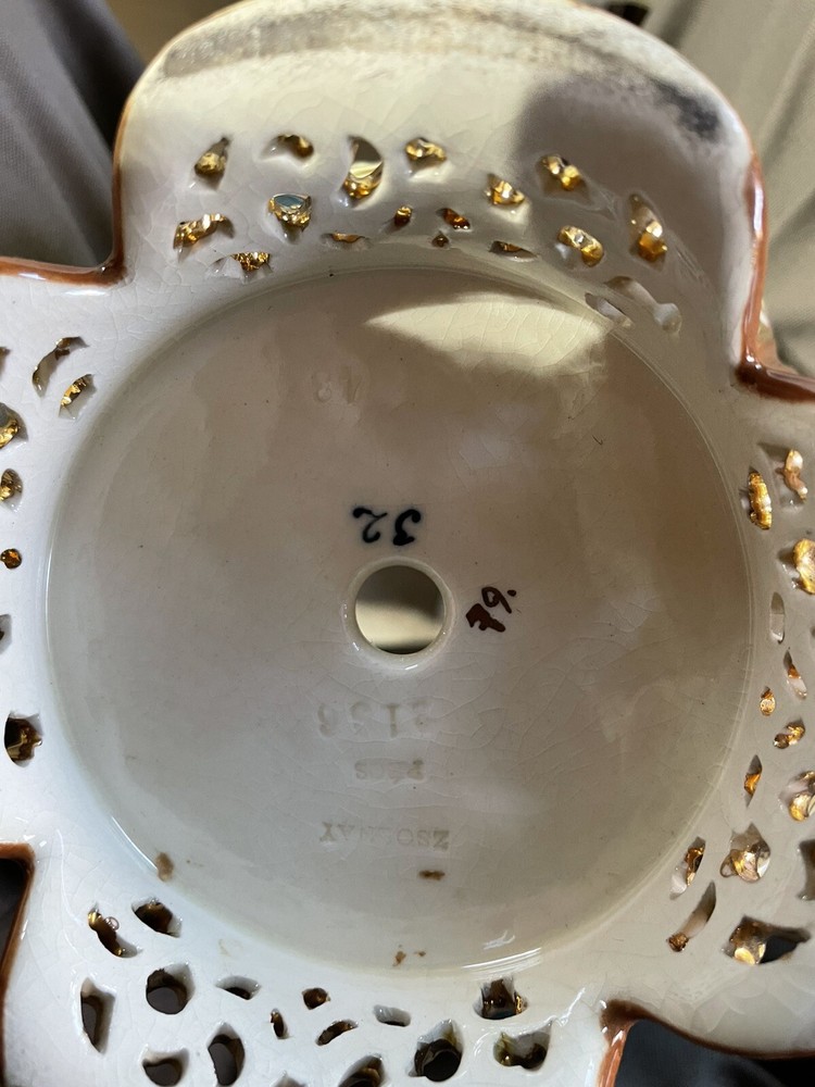 zsolanay reticulated lamp