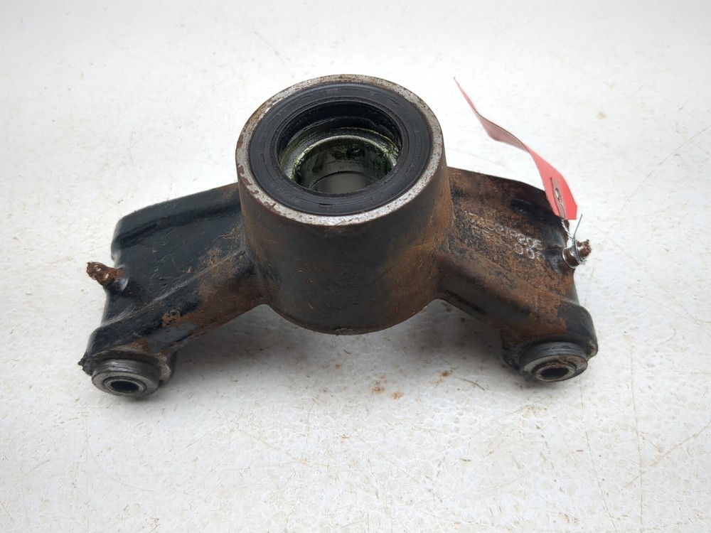 20-22 Tracker Off Road 500S Rear Right Steering Knuckle