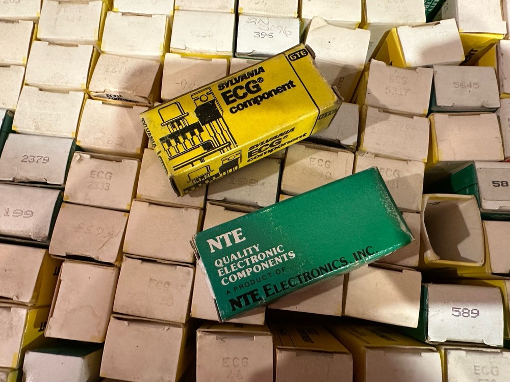 Lot Of Component Chips & Parts