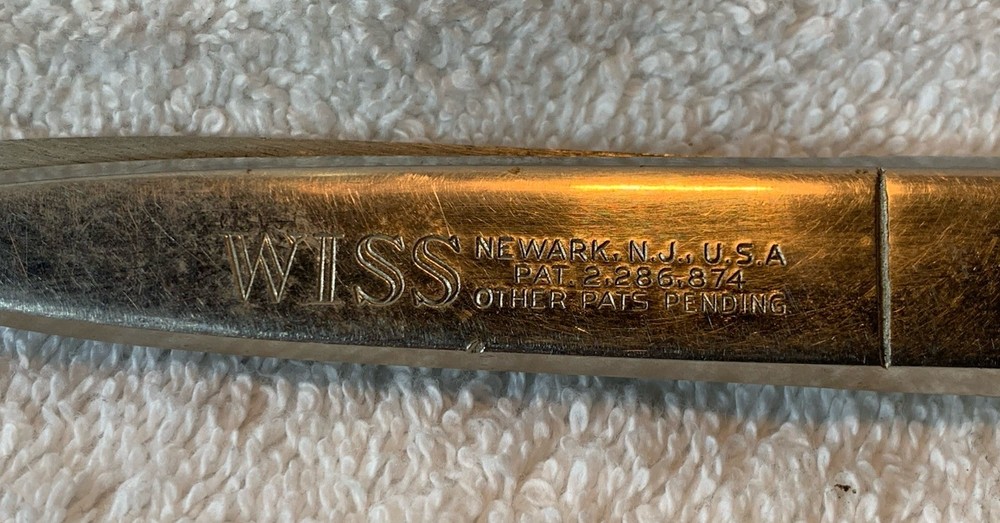 Vintage Wiss Pinking Shears 7 1/2 “ - Zig Zag Cut