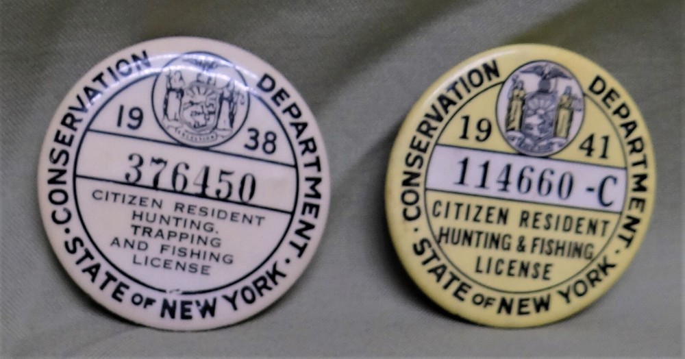 Two Original NY Hunt-Fish Pinbacks, 1 3/4", 1938 & 1941