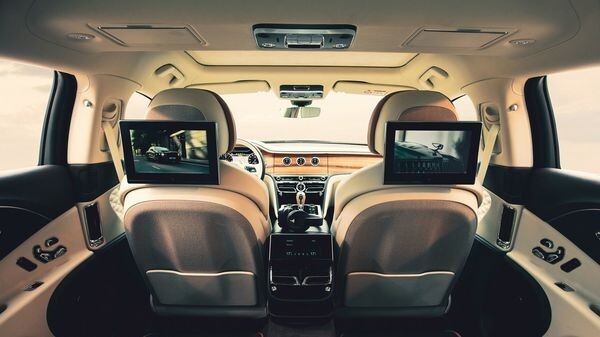 Bentley Modified Entertainment Tablets Dual Touch Screen 2x Tablets, Apps, Wifi