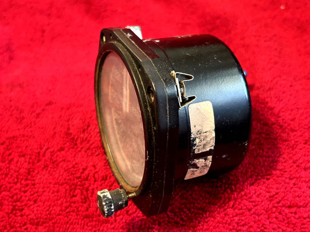 UNITED INSTRUMENTS TRUE AIRSPEED INDICATOR P/N 8125 CODE B.229