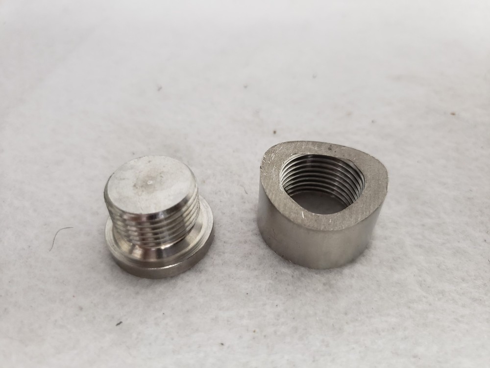 🔥🔥O2 OXYGEN SENSOR "CURVED" WELD ON BUNG WIDEBAND NUT & CAP KIT SET S3P2
