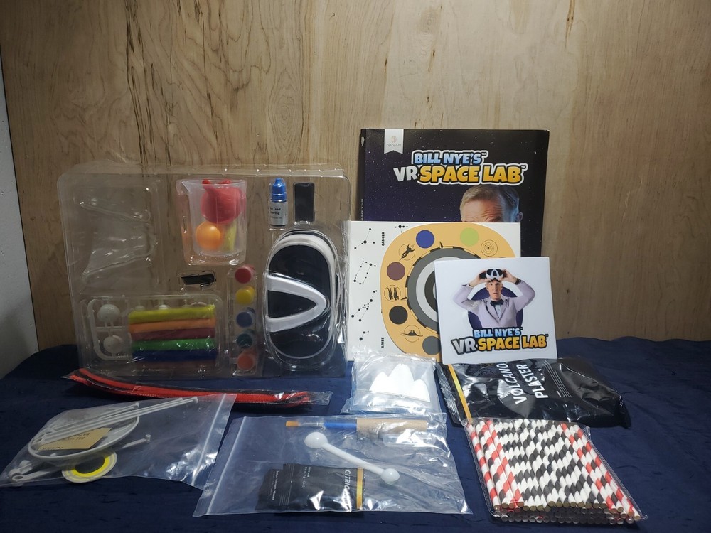 Bill Nye’s VR Space Lab - Virtual Reality Science & Activity Set