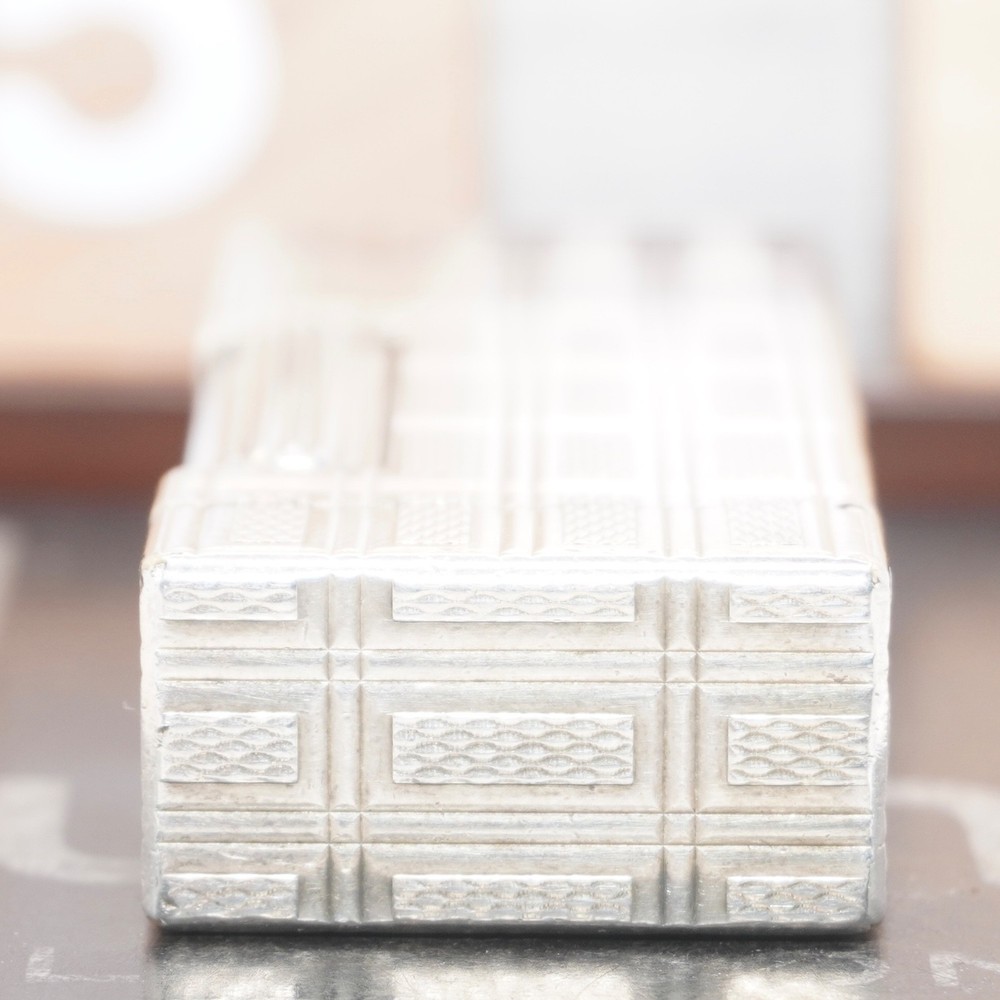 Dunhill Lighter Architectural Grille Pattern _Ultrasonically Cleaned_Working