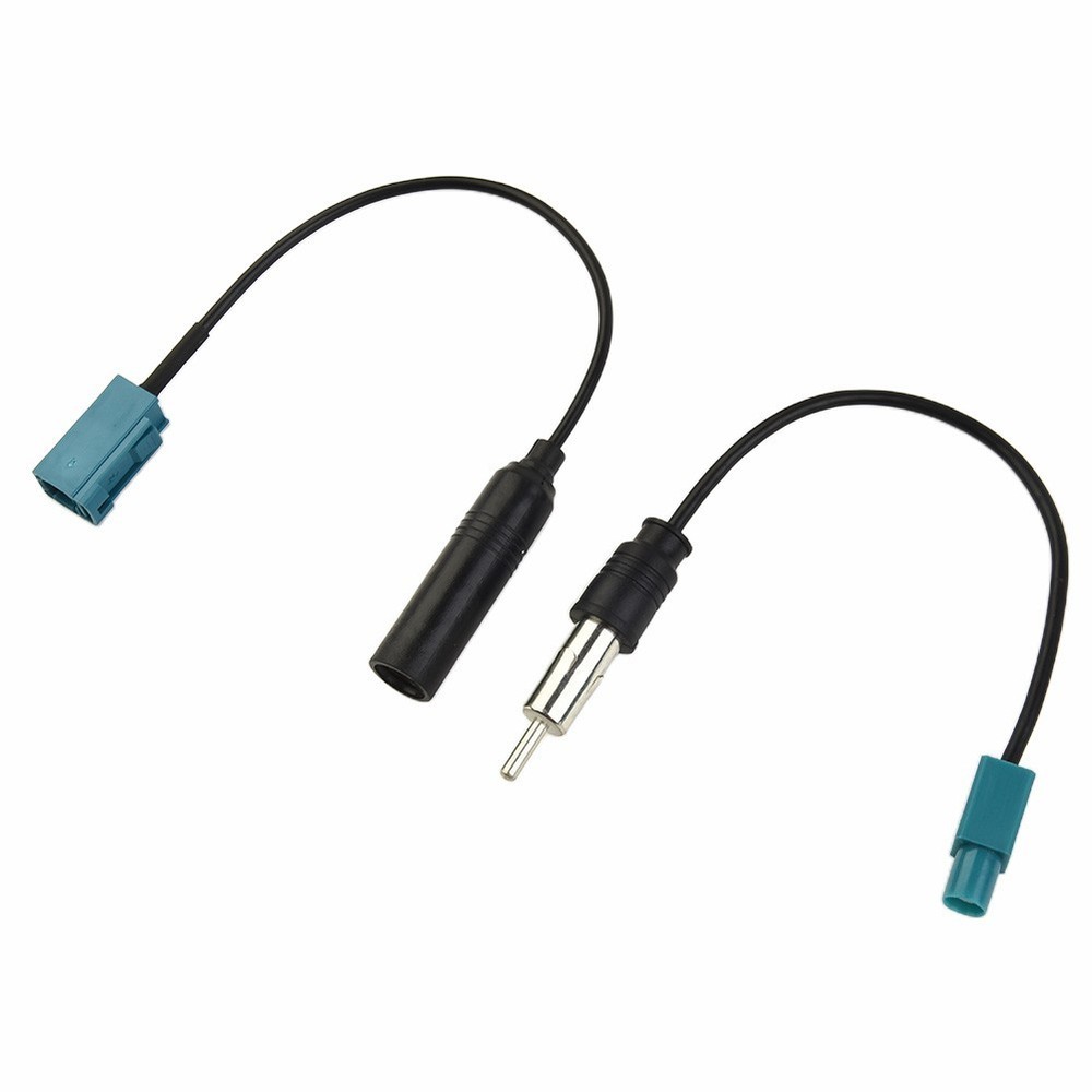 Cable Easy Retrofitting For Antennas With Power Pluggable Installation